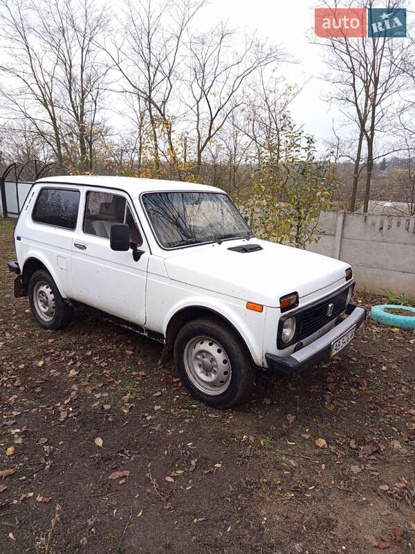 Внедорожник / Кроссовер ВАЗ / Lada 21213 Niva 1997 в Ильинцах фото 3 Внедорожник / Кроссовер ВАЗ / Lada 21213 Niva 1997 в Ильинцах