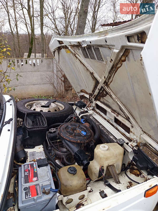 Внедорожник / Кроссовер ВАЗ / Lada 21213 Niva 1997 в Ильинцах фото 9 Внедорожник / Кроссовер ВАЗ / Lada 21213 Niva 1997 в Ильинцах