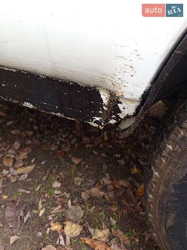 Внедорожник / Кроссовер ВАЗ / Lada 21213 Niva 1997 в Ильинцах фото 17 Внедорожник / Кроссовер ВАЗ / Lada 21213 Niva 1997 в Ильинцах