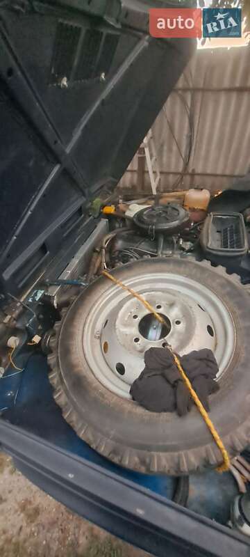 Внедорожник / Кроссовер ВАЗ / Lada 21213 Niva 2002 в Краснокутске фото 2 Внедорожник / Кроссовер ВАЗ / Lada 21213 Niva 2002 в Краснокутске