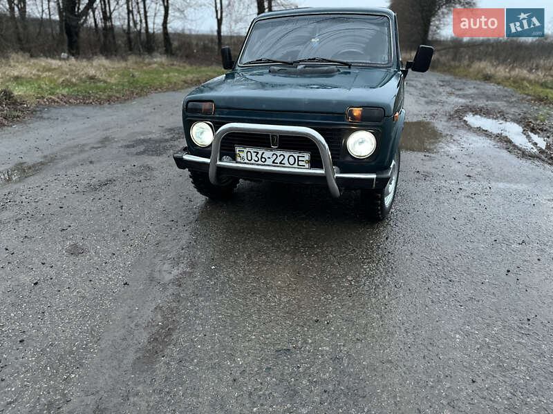 Внедорожник / Кроссовер ВАЗ / Lada 21213 Niva 1996 в Немирове