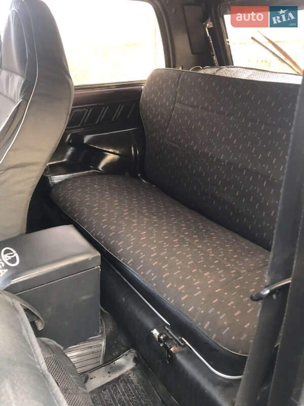 Внедорожник / Кроссовер ВАЗ / Lada 21213 Niva 1998 в Измаиле фото 7 Внедорожник / Кроссовер ВАЗ / Lada 21213 Niva 1998 в Измаиле