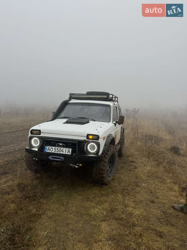 Внедорожник / Кроссовер ВАЗ / Lada 21213 Niva 2005 в Ужгороде