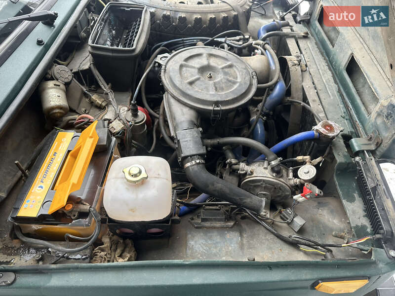 Внедорожник / Кроссовер ВАЗ / Lada 21213 Niva 2005 в Запорожье