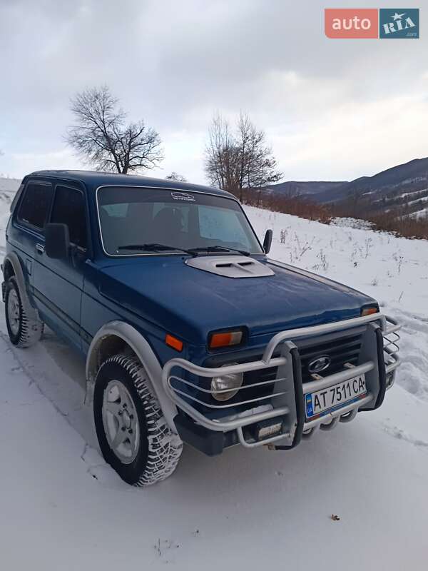 Внедорожник / Кроссовер ВАЗ / Lada 21213 Niva 2004 в Коломые