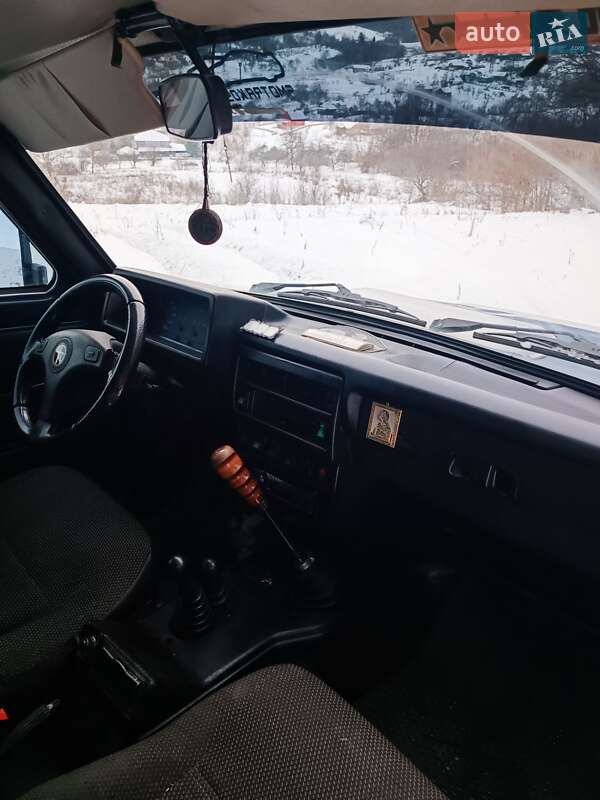 Внедорожник / Кроссовер ВАЗ / Lada 21213 Niva 2004 в Коломые