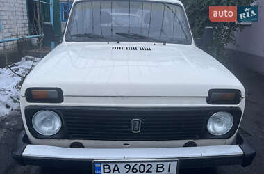 Позашляховик / Кросовер ВАЗ 21213 Niva 1996 в Кременчуці