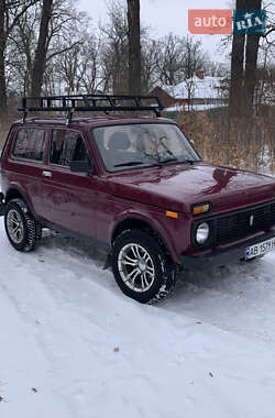 Позашляховик / Кросовер ВАЗ 21213 Niva 2004 в Гнівані