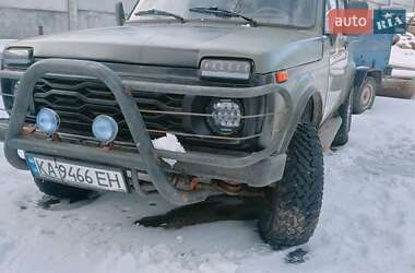 Внедорожник / Кроссовер ВАЗ 21213 Niva 2004 в Балте