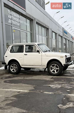 Позашляховик / Кросовер ВАЗ 21213 Niva 2004 в Києві