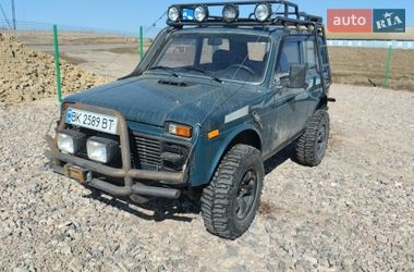 Внедорожник / Кроссовер ВАЗ 21213 Niva 2001 в Ровно