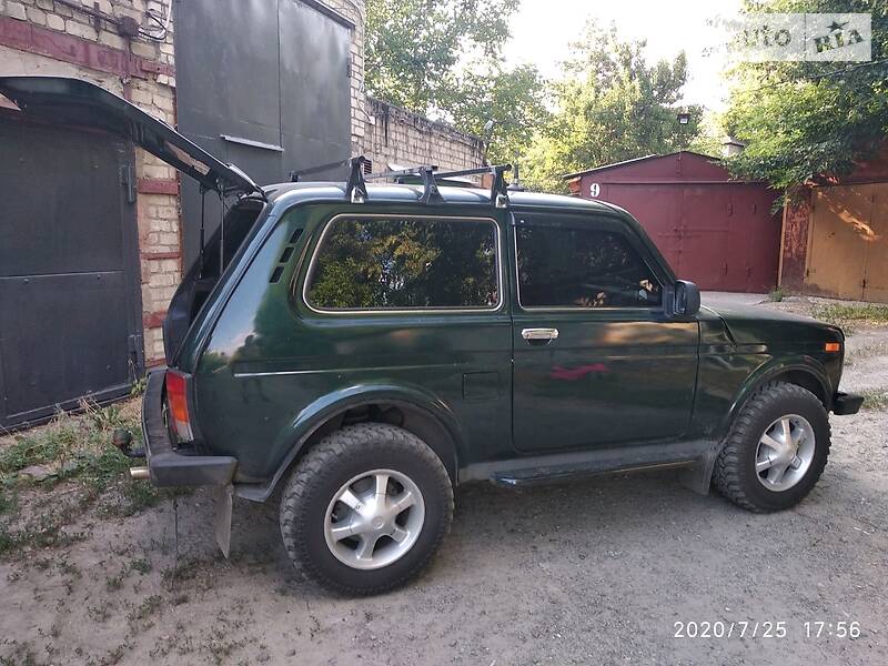 Внедорожник / Кроссовер ВАЗ / Lada 21214 / 4x4 2013 в Купянске