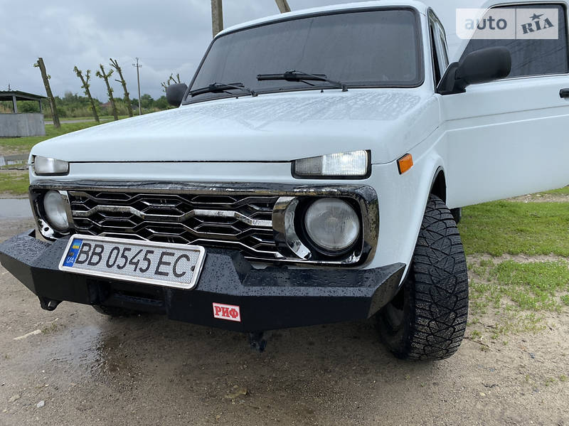 Позашляховик / Кросовер ВАЗ / Lada 21214 / 4x4 2012 в Старобільську