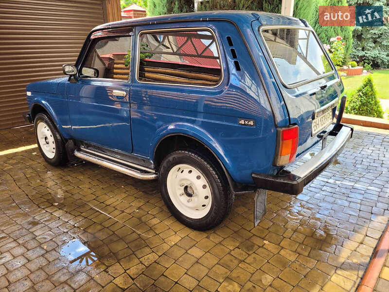 Внедорожник / Кроссовер ВАЗ / Lada 21214 / 4x4 2006 в Одессе