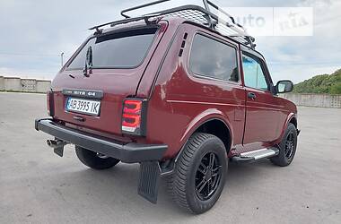 Позашляховик / Кросовер ВАЗ / Lada 21214 / 4x4 2013 в Жмеринці