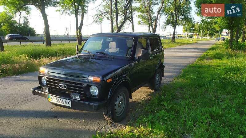 Внедорожник / Кроссовер ВАЗ / Lada 21214 / 4x4 2006 в Киеве