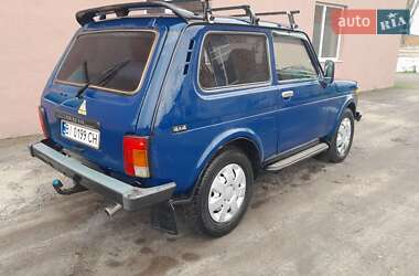 Внедорожник / Кроссовер ВАЗ / Lada 21214 / 4x4 2009 в Шишаки