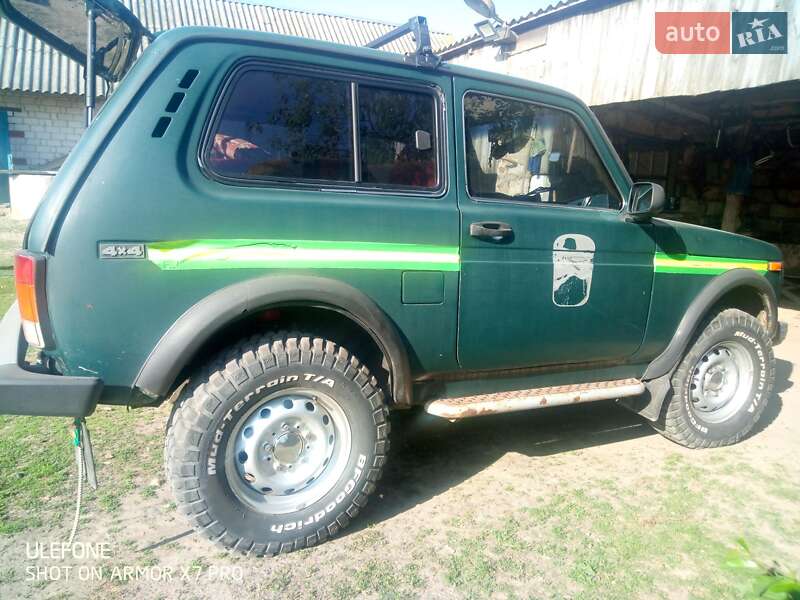 Внедорожник / Кроссовер ВАЗ / Lada 21214 / 4x4 1996 в Сарнах