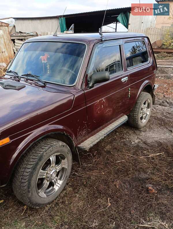 Позашляховик / Кросовер ВАЗ / Lada 21214 / 4x4 2007 в Первомайську