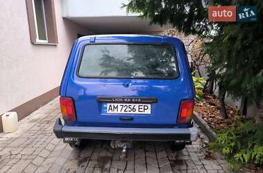 Внедорожник / Кроссовер ВАЗ / Lada 21214 / 4x4 2010 в Андрушевке