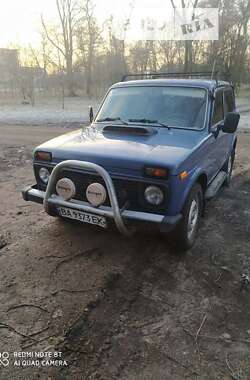 Позашляховик / Кросовер ВАЗ 21214 / 4x4 2007 в Новомиргороді