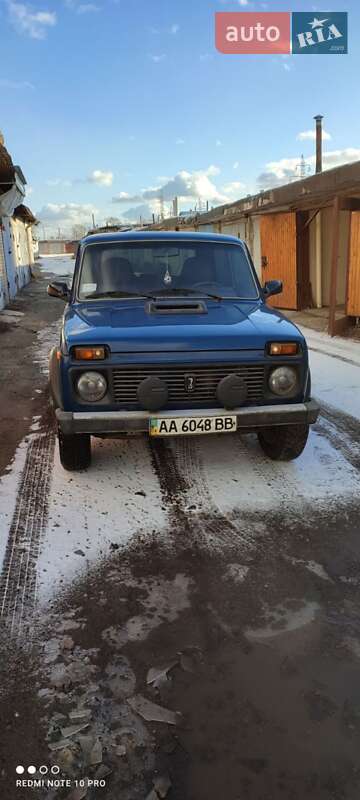 Внедорожник / Кроссовер ВАЗ / Lada 21214 / 4x4 2005 в Киеве