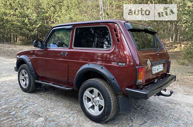 Внедорожник / Кроссовер ВАЗ / Lada 21214 / 4x4 2011 в Ахтырке