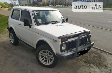 Внедорожник / Кроссовер ВАЗ / Lada 21214 / 4x4 2007 в Киеве