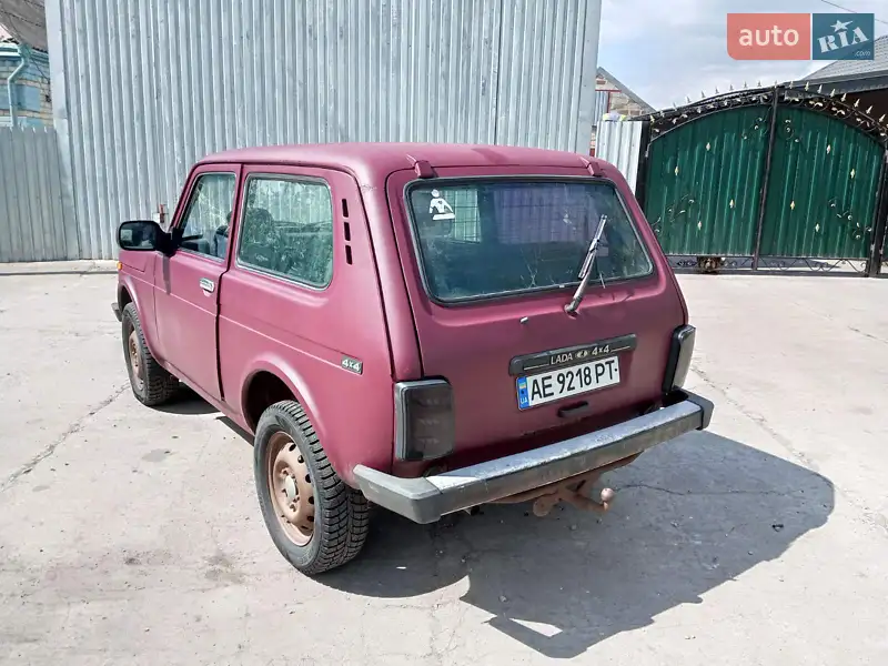 Позашляховик / Кросовер ВАЗ 21214 / 4x4 2011 в 