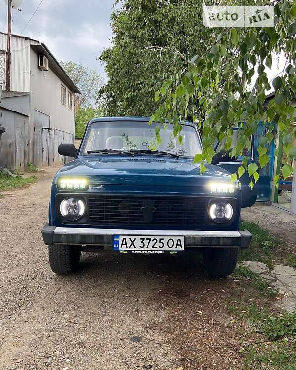 Позашляховик / Кросовер ВАЗ / Lada 21214 / 4x4 2014 в Харкові