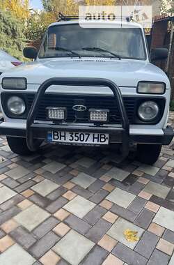 Внедорожник / Кроссовер ВАЗ / Lada 21214 / 4x4 2015 в Одессе