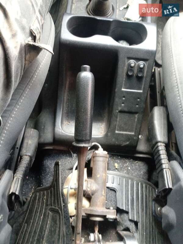 Позашляховик / Кросовер ВАЗ / Lada 21214 / 4x4 2007 в На Новій Борові