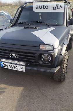 Внедорожник / Кроссовер ВАЗ / Lada 21214 / 4x4 2008 в Балте