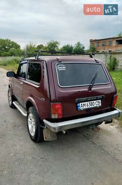 Внедорожник / Кроссовер ВАЗ 21214 / 4x4 2005 в 