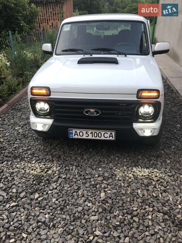 ВАЗ / Lada 21214 / 4x4 2014 ВАЗ / Lada 21214 / 4x4 2014