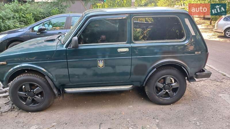 Позашляховик / Кросовер ВАЗ / Lada 21214 / 4x4 2009 в Харкові