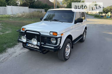 Внедорожник / Кроссовер ВАЗ / Lada 21214 / 4x4 2011 в Харькове