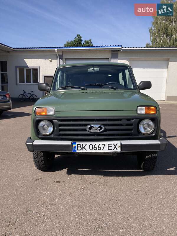 Внедорожник / Кроссовер ВАЗ / Lada 21214 / 4x4 2016 в Ровно фото 2 Внедорожник / Кроссовер ВАЗ / Lada 21214 / 4x4 2016 в Ровно