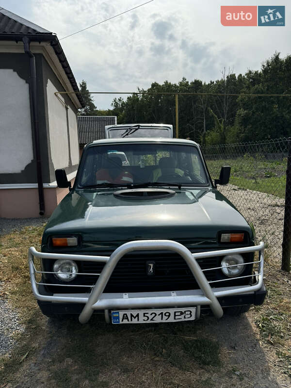 Внедорожник / Кроссовер ВАЗ / Lada 21214 / 4x4 2007 в Барановке