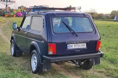 Внедорожник / Кроссовер ВАЗ / Lada 21214 / 4x4 2009 в Здолбунове