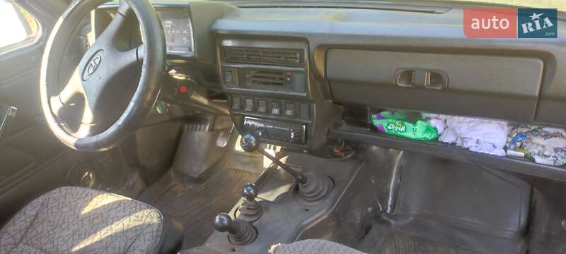 Внедорожник / Кроссовер ВАЗ / Lada 21214 / 4x4 2007 в Сумах