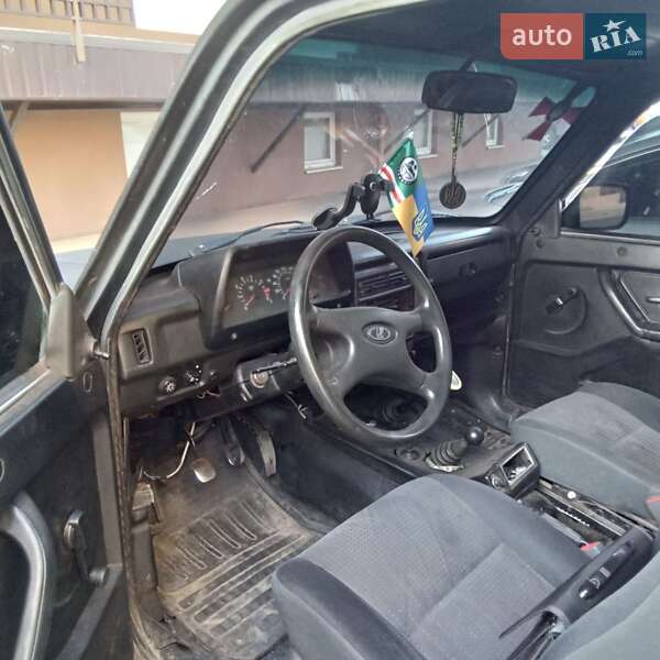 Внедорожник / Кроссовер ВАЗ / Lada 21214 / 4x4 2012 в Днепре фото 6 Внедорожник / Кроссовер ВАЗ / Lada 21214 / 4x4 2012 в Днепре