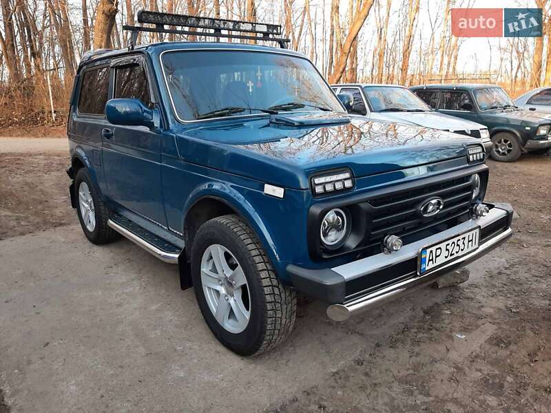 Внедорожник / Кроссовер ВАЗ / Lada 21214 / 4x4 2011 в Киеве