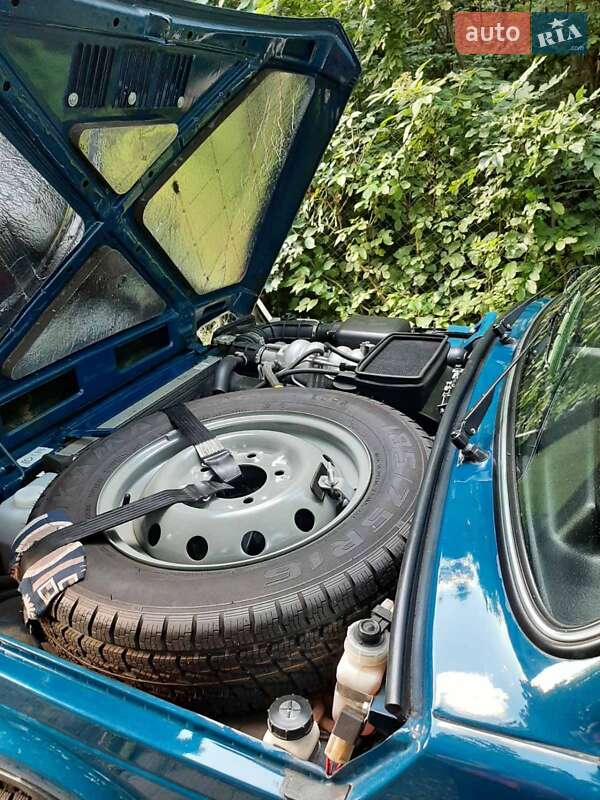 Внедорожник / Кроссовер ВАЗ / Lada 21214 / 4x4 2011 в Киеве