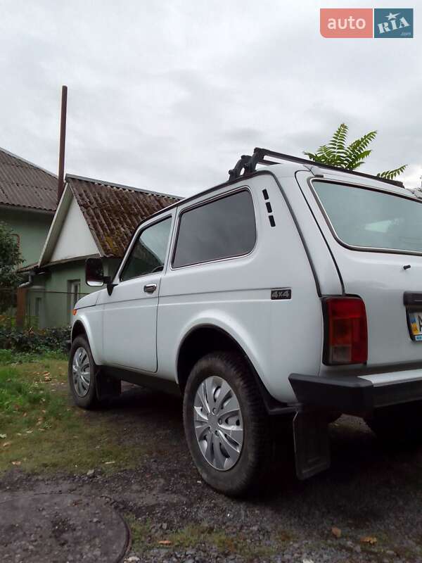 Внедорожник / Кроссовер ВАЗ 21214 / 4x4 2008 в 