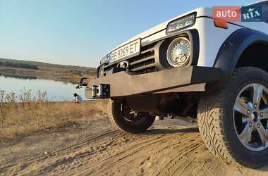 Внедорожник / Кроссовер ВАЗ 21214 / 4x4 2012 в 