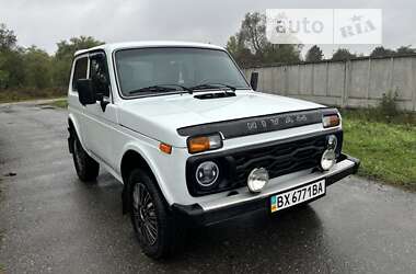 Позашляховик / Кросовер ВАЗ / Lada 21214 / 4x4 2009 в Хмельницькому