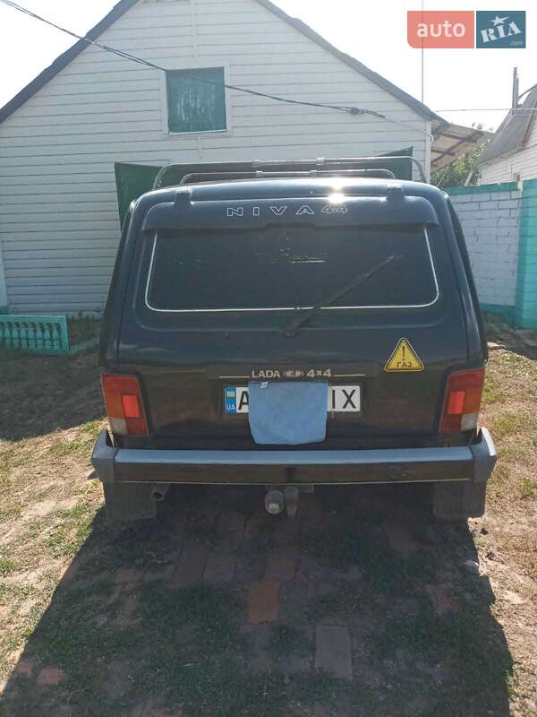Внедорожник / Кроссовер ВАЗ / Lada 21214 / 4x4 2012 в Шевченкове