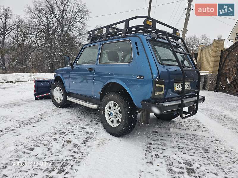 Внедорожник / Кроссовер ВАЗ / Lada 21214 / 4x4 2011 в Люботине