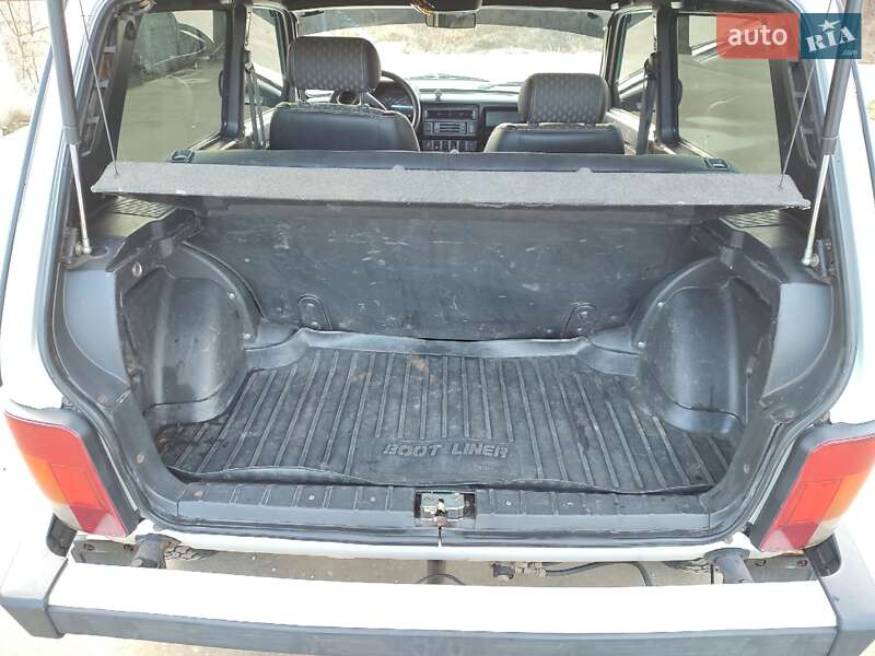 Внедорожник / Кроссовер ВАЗ / Lada 21214 / 4x4 2011 в Барвенкове